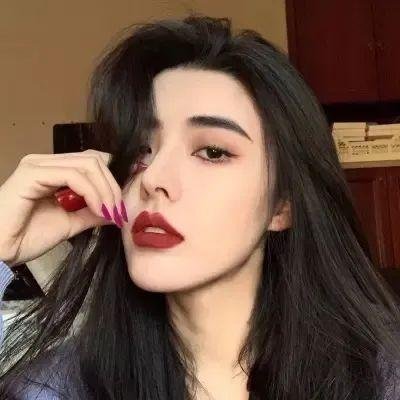 动态漫画·我靠签到逆天改命